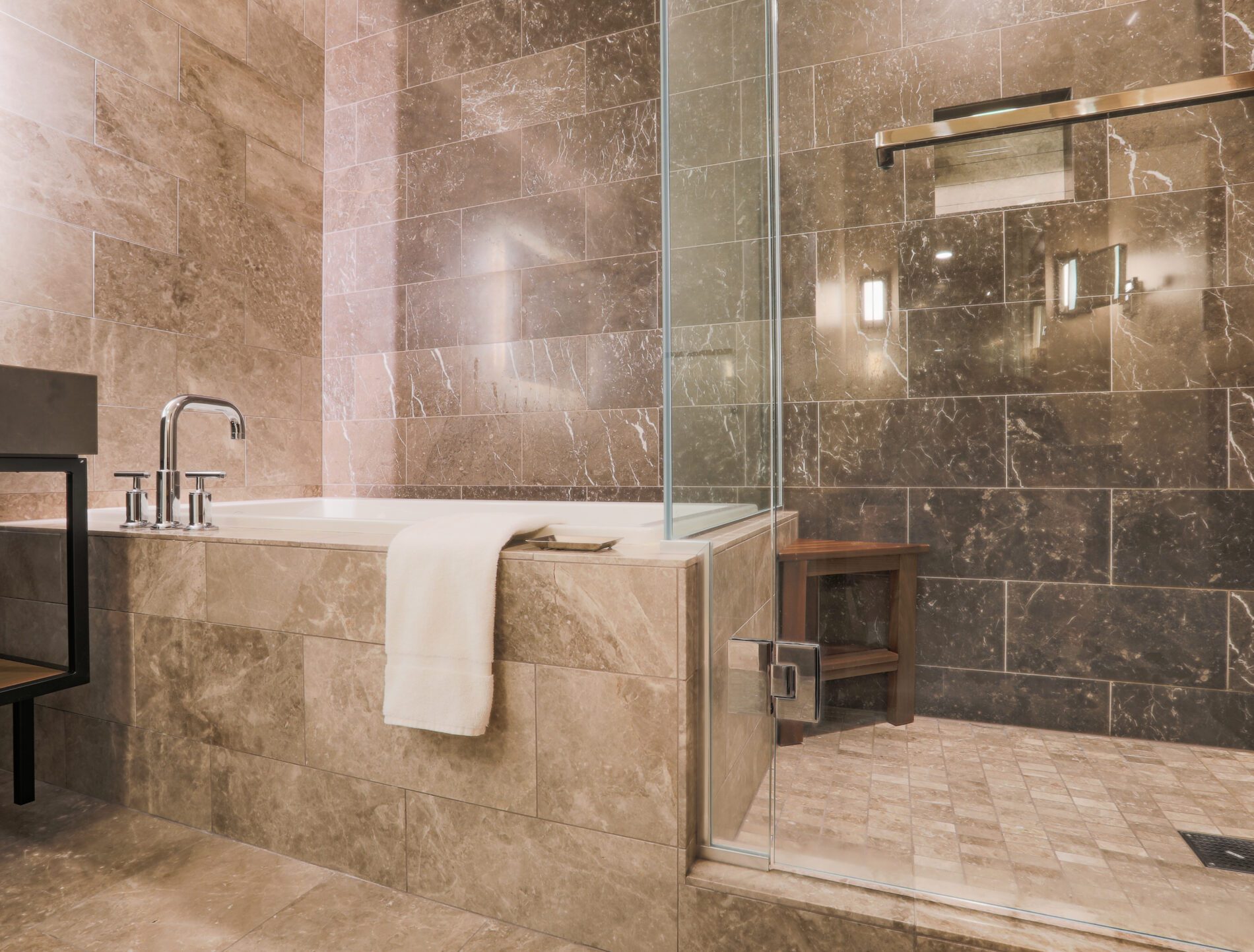 No.1 Best Bathroom Remodel In Fort Worth- Daka Construction