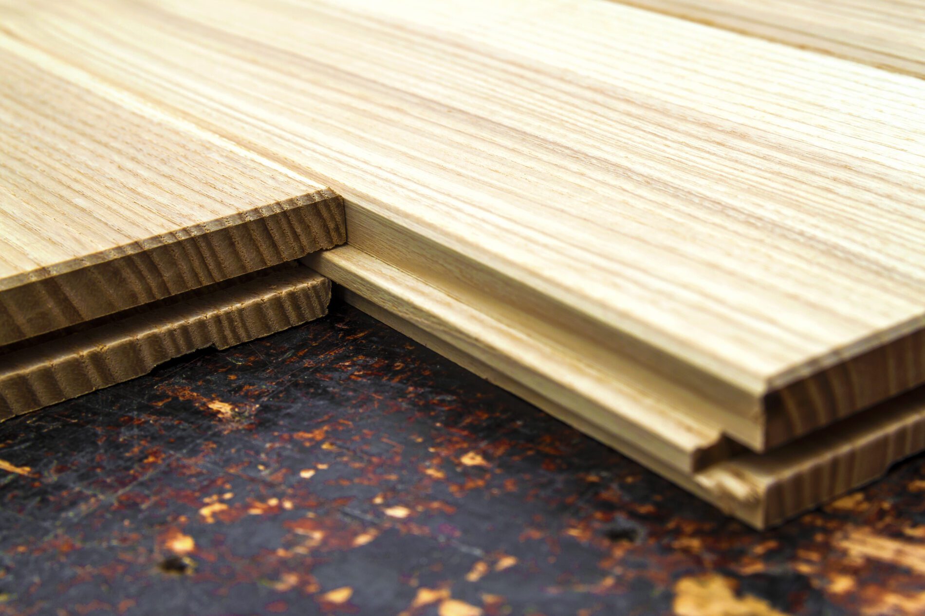 No.1 Best Engineered Hardwood Floor- Daka Construction