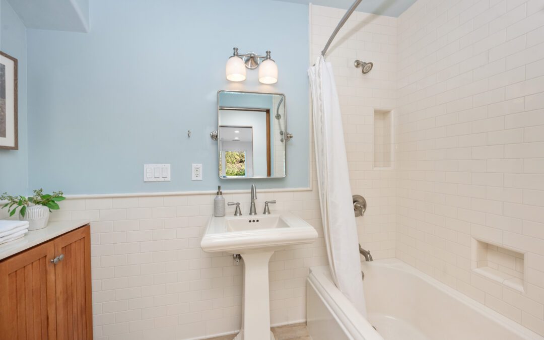 Transform Your Space: Daka Construction – Your Premier Bathroom Remodeling Company in Denton, TX