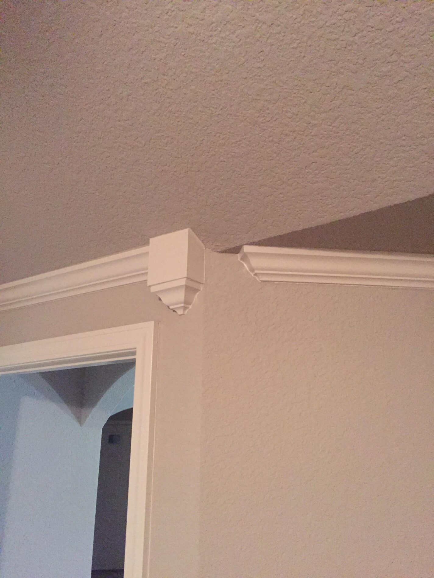 Best Crown Molding Dallas | Daka Construction And Remodeling